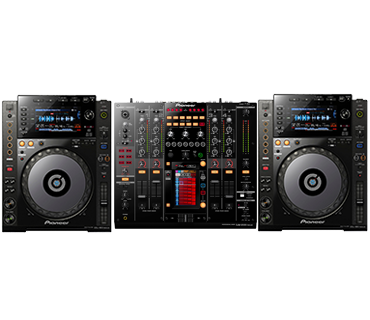 CDJ900 Nexus en DJM2000 Pioneer DJ set